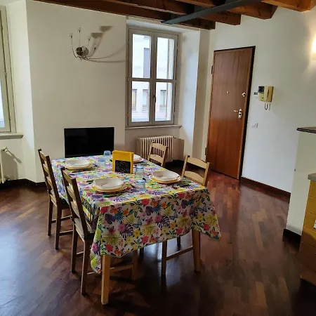 Centralissimo Casa Volt קומו